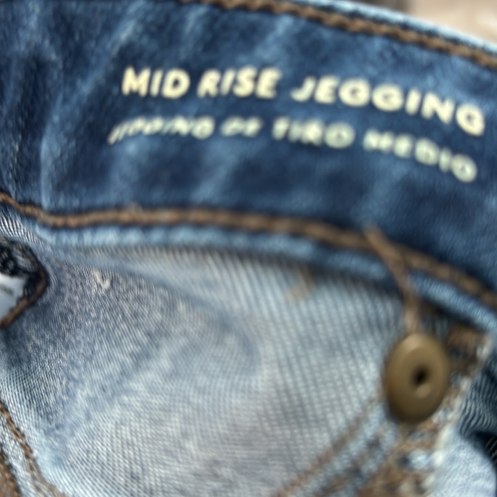 Jeans - Picture 4 of 4
